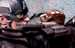 chrisevansupdates:Chris Evans in the Captain America: Civil War