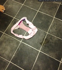 yellowsnowdog:  Jemma peed all over the kitchen floor