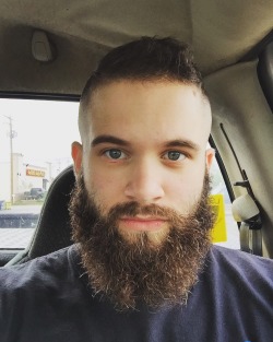 oliverbeastly:  I feel like a new man with my haircut! Surgery