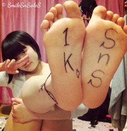 smilesnsoles:  Shoko (Japan)**Pic for my 1000 followers goal