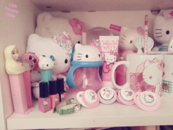 littleprincesschloe:  I ♡  hello kitty