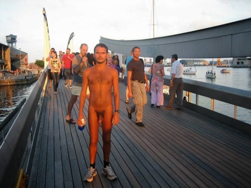 nudemenonthestreet:  Barcelona, when it was legal to be nude on the street