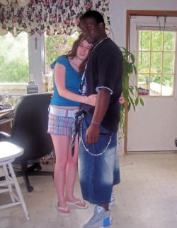 teen-interracial:  More and more interracial couples can be seen
