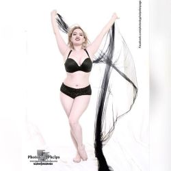 Sample of things to come with Lolita Marie! To see more sultry imagery and eXXXculsive content visit her  Patreon (Patreon.com/LittleMissLolita)! #behindthescenes #dancingqueen #jumping #childlike #blonde #dressup #lingerie #happiness #curvywomen #photosh