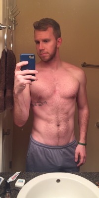 adumuntote:Getting to be a strong boy 💅🏻