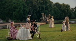 queenantoinetteoffrance:  Marie Antoinette (2006) 