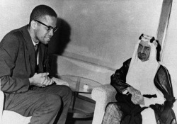 maad-trill:  King Faisal of Saudi Arabia & Malcolm X  1964.