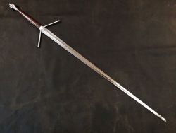 art-of-swords:  Handmade Swords - Celtic Longsword Maker: Marco