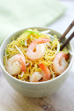 foodffs:  Shrimp Chow Mein Really nice recipes. Every hour. Show