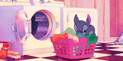 lilopelekai:  one-girl-one-galaxy requested: stitch doing “chores”