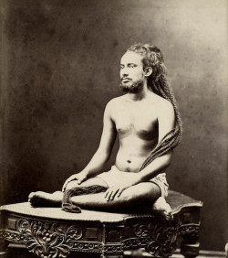 hinducosmos:  Hindu man at prayer, 1880s  Albumen print, mounted