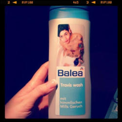 travis-tatum-mills:  In Germany you can find proper @ilovetmills’