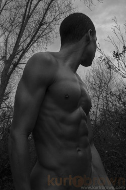 kurtrbrown:  From the photoshoot archives…