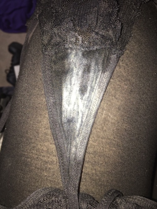 cassiesdirtylaundry:  Had a cancellation so this pair is well worn and ready to be posted 