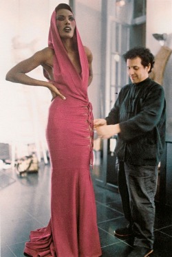 theyroaredvintage:  Grace Jones with Azzedine Alaia, 1977.  