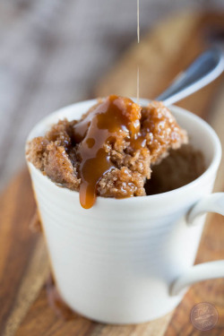 nom-food:  Salted caramel apple spice mug cake
