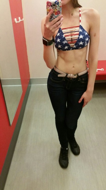 problematickayla:  When u love the USA and ur tits