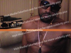 playboydreamz:  Kanye West Nude Pics   I would actually get down