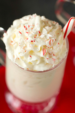 foodffs:  White Chocolate Steamers Really nice recipes. Every