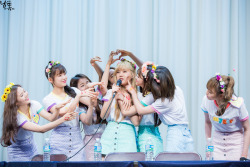 ohmygirl:  please DO NOT edit ♔ 남똑 