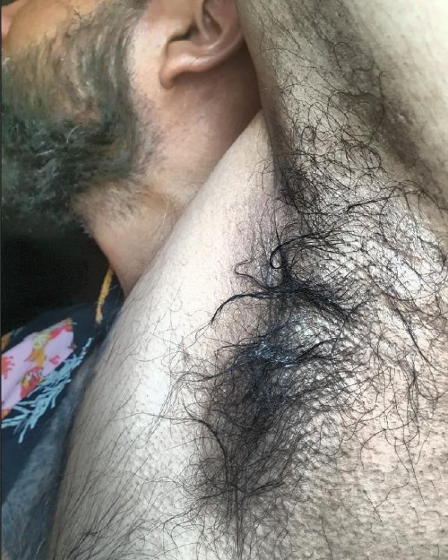 hairysweatysmelly.tumblr.com/post/650590020206559232/