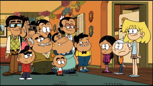 ck-blogs-stuff: safe-loud-house:  Meet the Casagrande Family!  Where can I see this episode? XP  What he said?