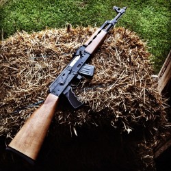 shumanphotography:  Hunting dirt pigs in style tonight. #guns
