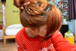 pineappl3: a messy bun :D  