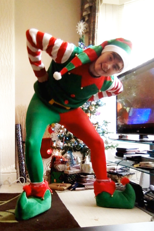 tomgungy:  orangehares:  Elf part 2 (part 1)My hat arrived so elf costume complete.I am so festive this year :D  @orangehares It was Christmas morning! I was so excited! Ever since I started wearing the Christmas outfit that I had… found, I guess, I