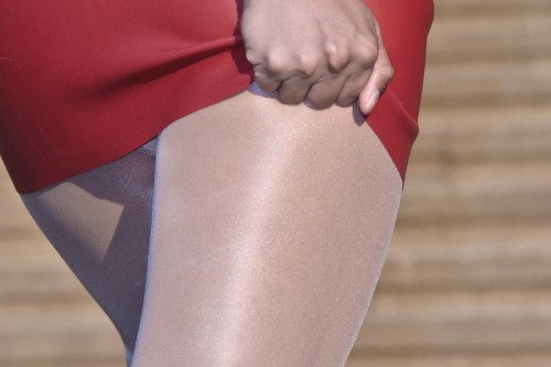 58 pics of Tights Details: http://wp.me/p4V5l-FP