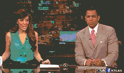 wiselwisel:  Cuando te sube el tripi en directo.