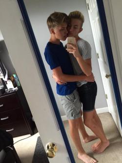 waistbandboy:  LOVE 💜