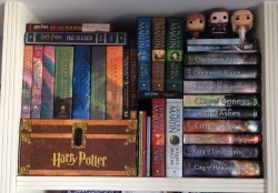 ifreakinlovebooks:  Bookshelves Update | June 30, 2014