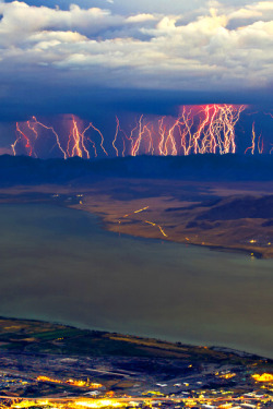 earthdaily:  The Approaching Storm by Bill Church