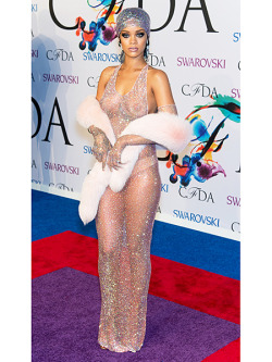 nudiarist:  Wendy Williams on Rihanna’s Dress: She’s Totally