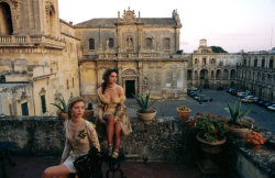 fortheloveofgaudy:  Ferdinando Scianna Italy, 1988 