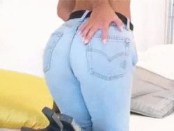 Just Pinned to Jeans - Mostly Levis: Hot jeans MILF Nikola -