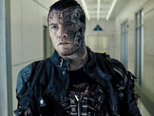 bearmachines: richard-is-bored:  Terminators   Battle DamageÂ    Iâ€™m reminded again of how much better the practical effects looked than the (possibly more expensive?) CGI in Salvation and Genesys. 