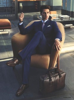 the-suit-man:  Suits | Men | Mens fashion | http://the-suit-man.tumblr.com/