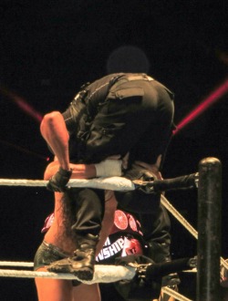reigns-roman:  everyone always talks about a deans ass but have