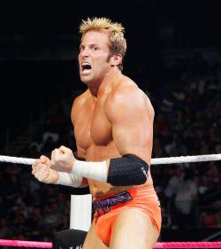 rwfan11:  Zack Ryder- HUGE package shot! 