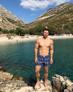 hot web dudes