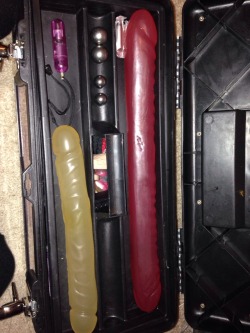 princesspantyplay:  My tool box is better than yours!