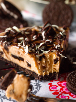 do-not-touch-my-food:  Cookies and Ice Cream Pie