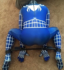 mustluvbondage:  This SpiderMan didn’t know what he was in