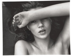 seductionfox: Kate Moss by Mario Sorrenti for Calvin Klein /
