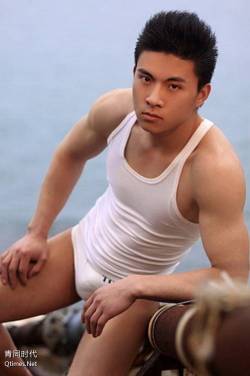 Sexy Asian Men