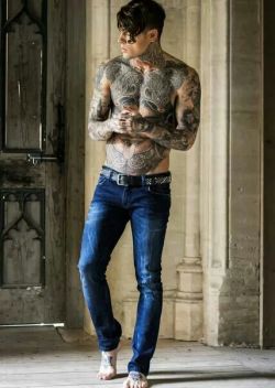 Stephen James