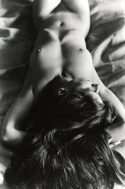 billyjane:  La chevelure, c.1945 printed 2003 by Willy Ronis