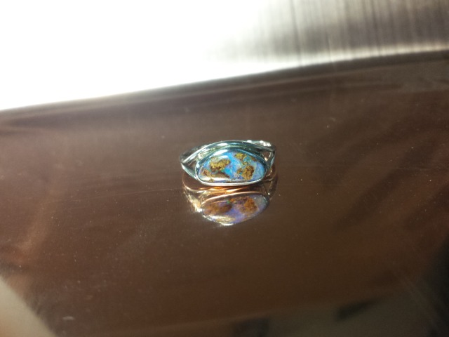 weissgoldring mit opal stein aus kundeneigentum